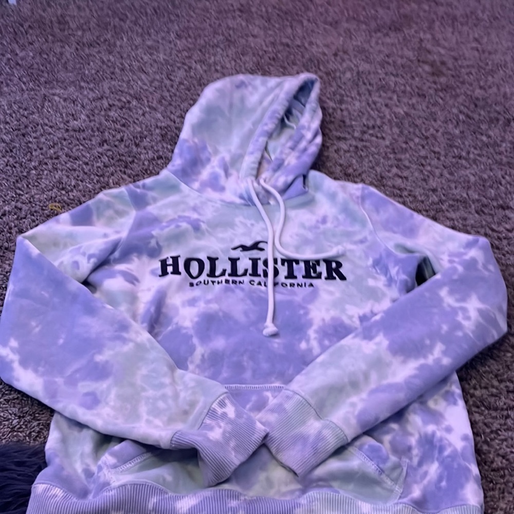 hollister, comfortable